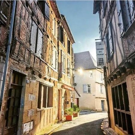 ברגרק Appartement Au Coeur Du Centre Historique מראה חיצוני תמונה